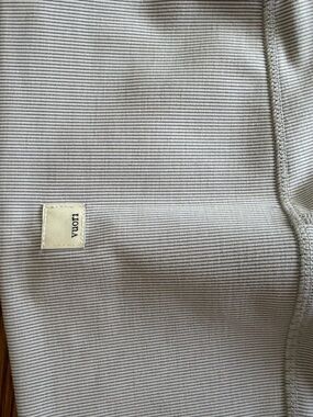 Vuori Ribbed Leggings in Light Gray